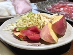 -东巴婆婆云南鱼豆花火锅(大东门店)