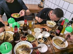 -矮子粉店1985·长沙米粉(湘春路店)