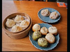 -鑫震源·苏式大虾生煎(山塘街店)