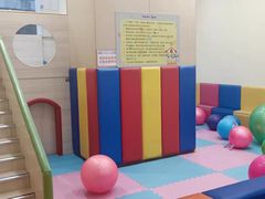 -魔力熊儿童早教托育中心(硚口同馨店)