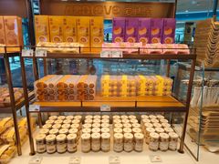 -爱达乐面包生日蛋糕(旭海时代广场店)