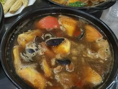 西红柿牛腩砂锅-许家黄土高坡砂锅总店