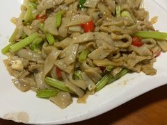 -烂厅下牛肉汤