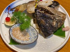 烧三文鱼头-大江户日本料理(吕厝店)