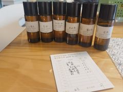 -墨more调香馆DIY自调香水(博雅国际中心B座店)