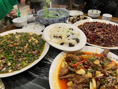 -江湖黑大兔(杨家坪店)