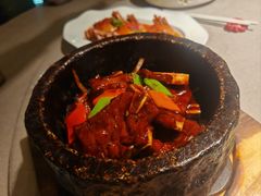 石锅黑椒煎炒牛仔骨-蟹榭·本帮江浙菜·蟹宴(五角场合生汇商场店)