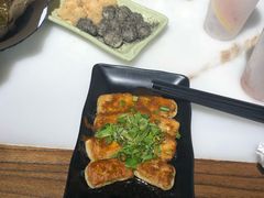 -罍+村卤菜摊(罍街店)