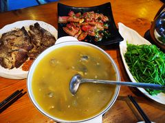 -隔壁老王·家常云南菜(花巷店)