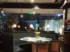 -东南里湖景餐厅·新闽菜(浦西万达店)