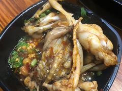-味仙疯美蛙鱼头(清扬路总店)