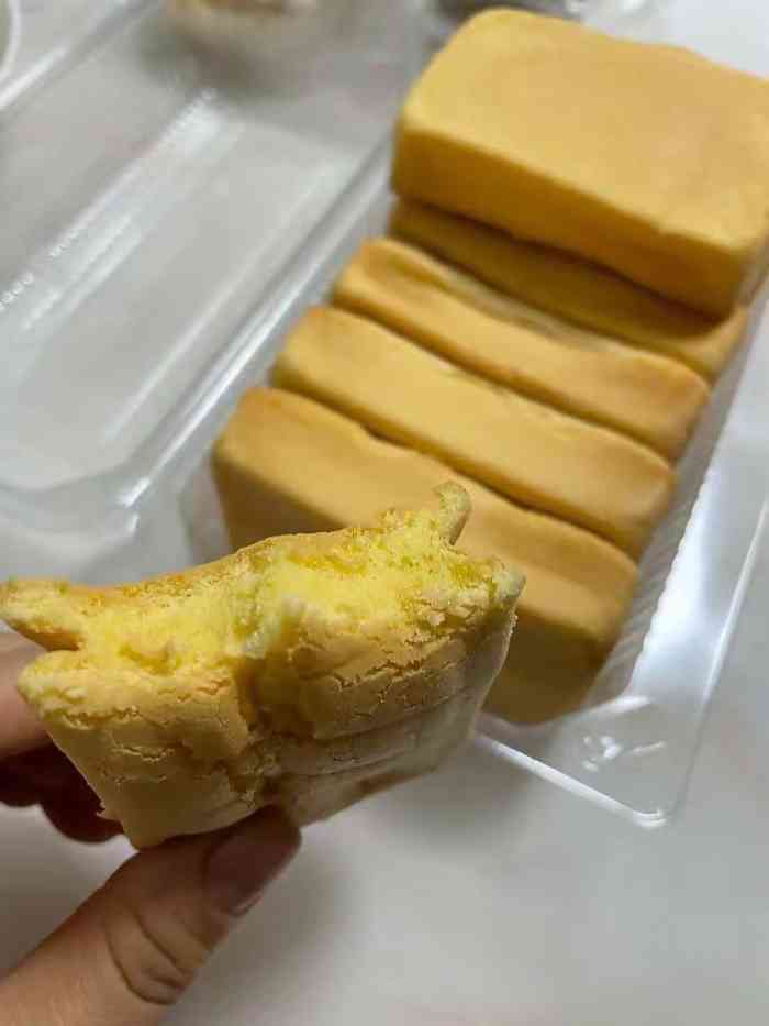 李政昊粑粑铺(柏林晶城店)-"出来逛逛,路口居然开了一家新的糕点店子