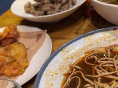 -杨氏青龙虾·羊蝎子(托乐嘉店)