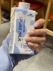 -猪猪女孩日式美睫美甲