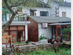 -梨云山居农家乐