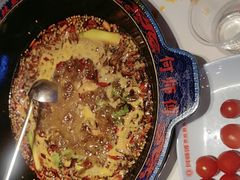 -何师傅美蛙鱼头(汉街店)