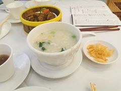 菜心粟米粒鱼片粥-广州酒家(文昌总店)