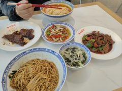 -鲁达面馆本帮风味(共康东路店)