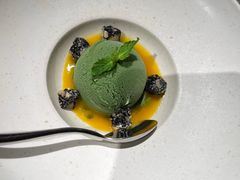 热情果抹茶冰激凌-临江宴(陆家嘴店)