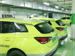 -上海长途客运北站-停车场