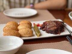 四季招牌烤牛肋-民族饭店-四季餐厅