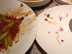 -百联临沂购物中心(临沂路店)