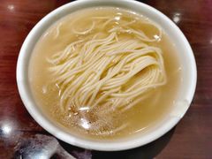 刀鱼汁面-老半斋(福州路店)