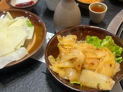 -阿山卓·野生菌火锅·纳西火塘烤肉