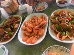 -四川小胡子海鲜(丁村万人海鲜广场店)