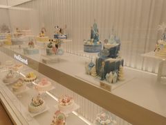 店内布置-好利来(新华店)