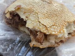 -老西关黄老太牛肉烧饼