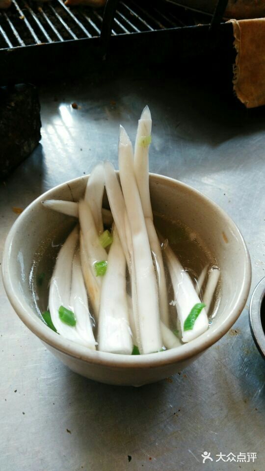 西门正宗烧烤小吃-草芽汤-菜-草芽汤图片-建水县美食-大众点评网