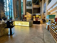 -成都保利公园皇冠假日酒店(熊猫基地店)