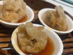 鲍鱼捞汁燕皮虾饺皇-喜势点·糖沙翁手工茶点·本地人茶居(永庆坊店)