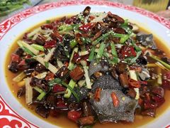 -牟记江湖特色重庆菜鱼蛋青蛙黄鳝海参(巴南区鱼洞鲁能店)