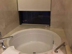 -舟山希尔顿酒店