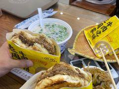 -穆得·老周家牛肉烧饼(普利街店)