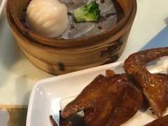 -新大咀港式茶餐厅(宝山万达店)