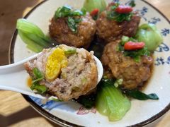 咸蛋狮子头面-玖鲜小笼(中山广场店)