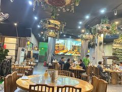 -花溪雨·森林餐厅(石基店)