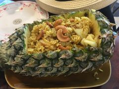-Dang restaurant (patong phuket)