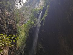 -龙水峡地缝景区