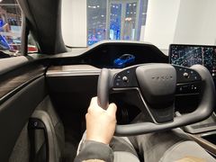 -TESLA 特斯拉(上海太古汇体验店)