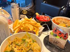 -W COLLECTIVE  DESSERT SHOP