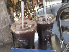 中年美式-CEMENT·coffee bar (凤凰创意园店)