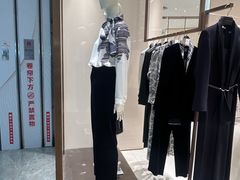 -万达广场(龙湖店)