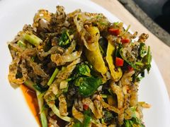 -陈大锅·岳阳鱼馆·地道岳阳菜(美食街店)