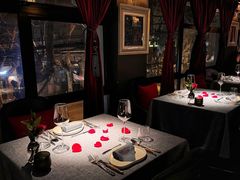 -弦月窗LUNETTE BY AMANDA(复兴路店)