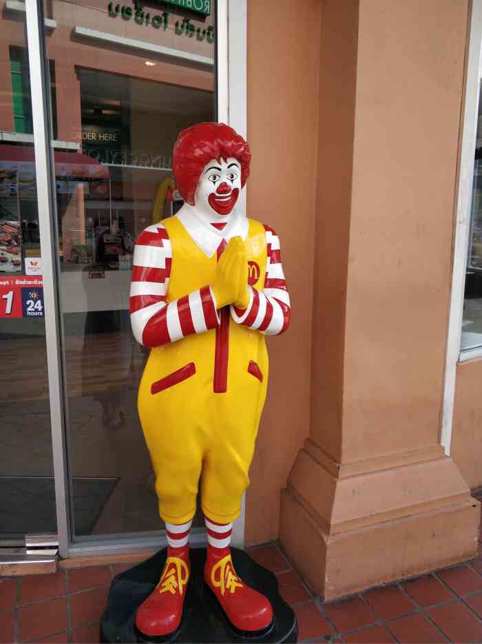 肯德基(jangceylon)-"去年暑假和朋友去泰国玩,还挺怀念的,难得.