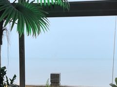 -鹰龙海畔度假酒店(咸祥店)